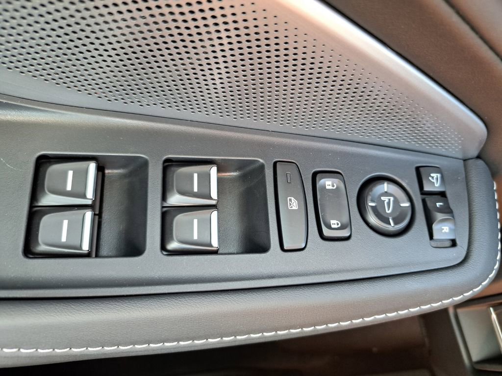 New 2026 Acura MDX w/ Technology Package image 16