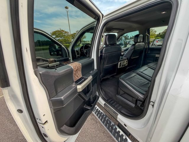 Used 2019 Ford F250 Lariat w/ Lariat Value Package AWD/4WD image 20