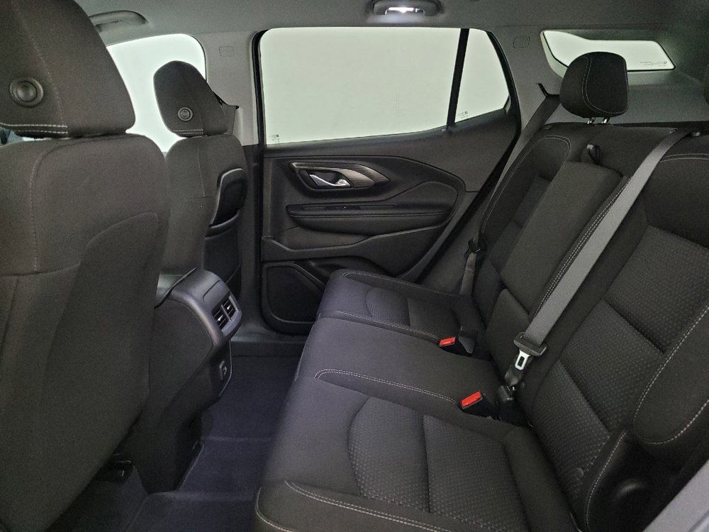 Used 2022 GMC Terrain SLE w/ Driver Convenience Package AWD/4WD image 18