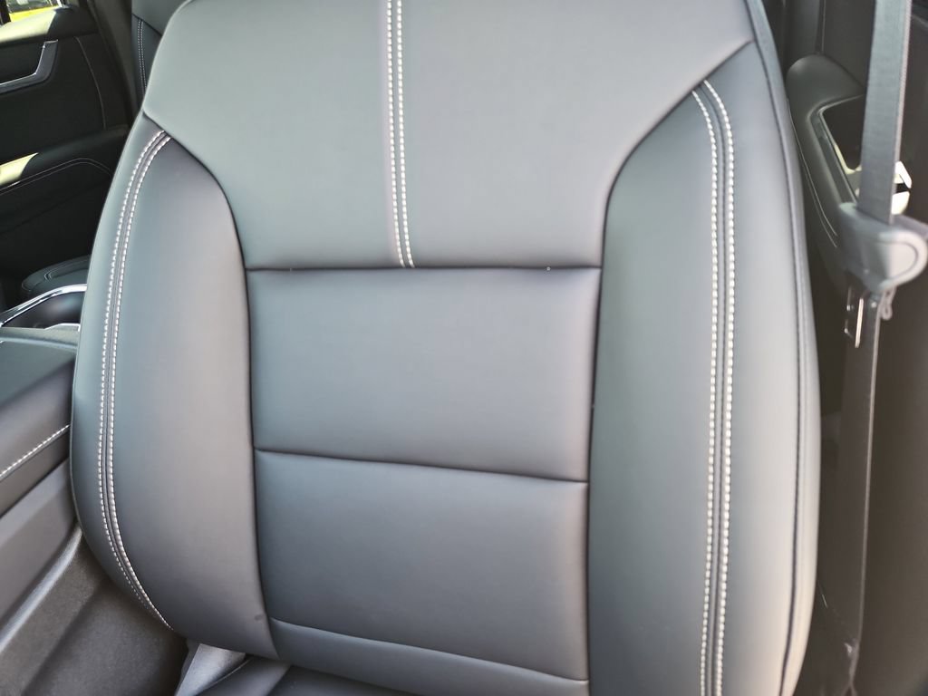 New 2026 GMC Acadia Elevation w/ Super Cruise Package FWD image 12