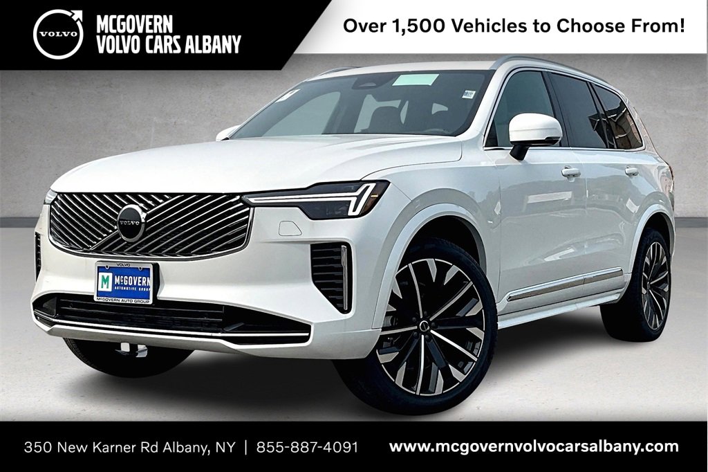 New 2026 Volvo XC90 B6 Core