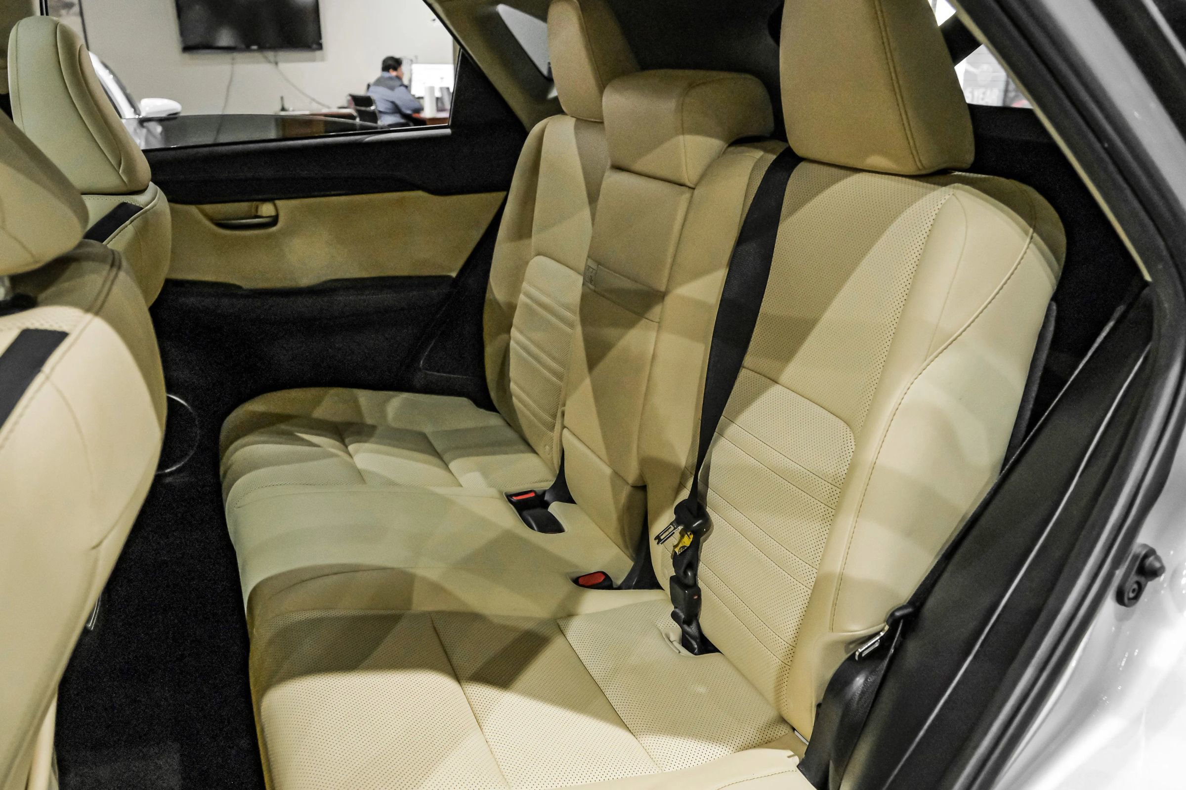 Used 2016 Lexus NX 200t FWD w/ Premium Package image 33