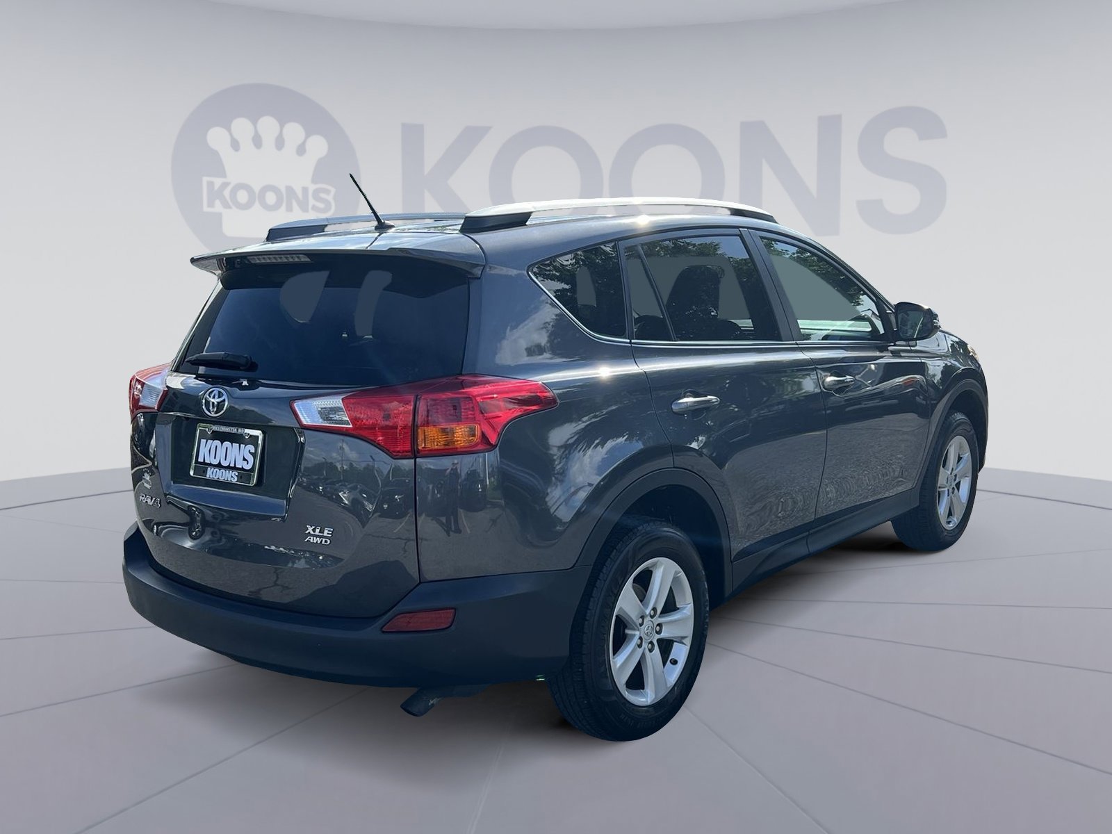 Used 2013 Toyota RAV4 XLE AWD/4WD image 7