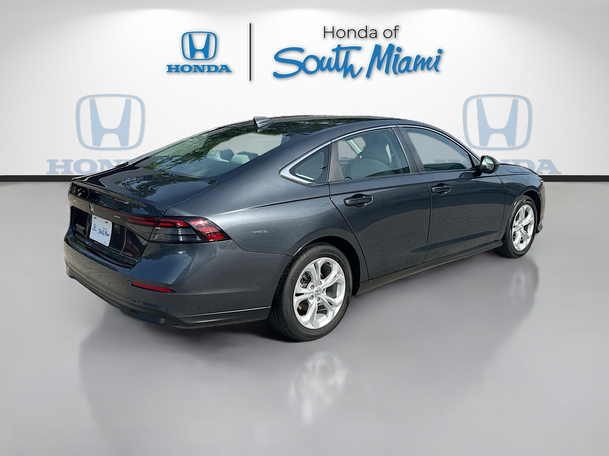 Certified 2024 Honda Accord LX image 7