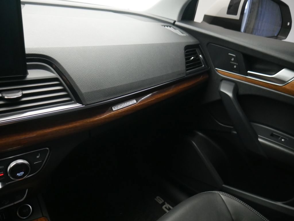 Certified 2023 Audi Q5 2.0T Premium w/ Convenience Package AWD/4WD image 34