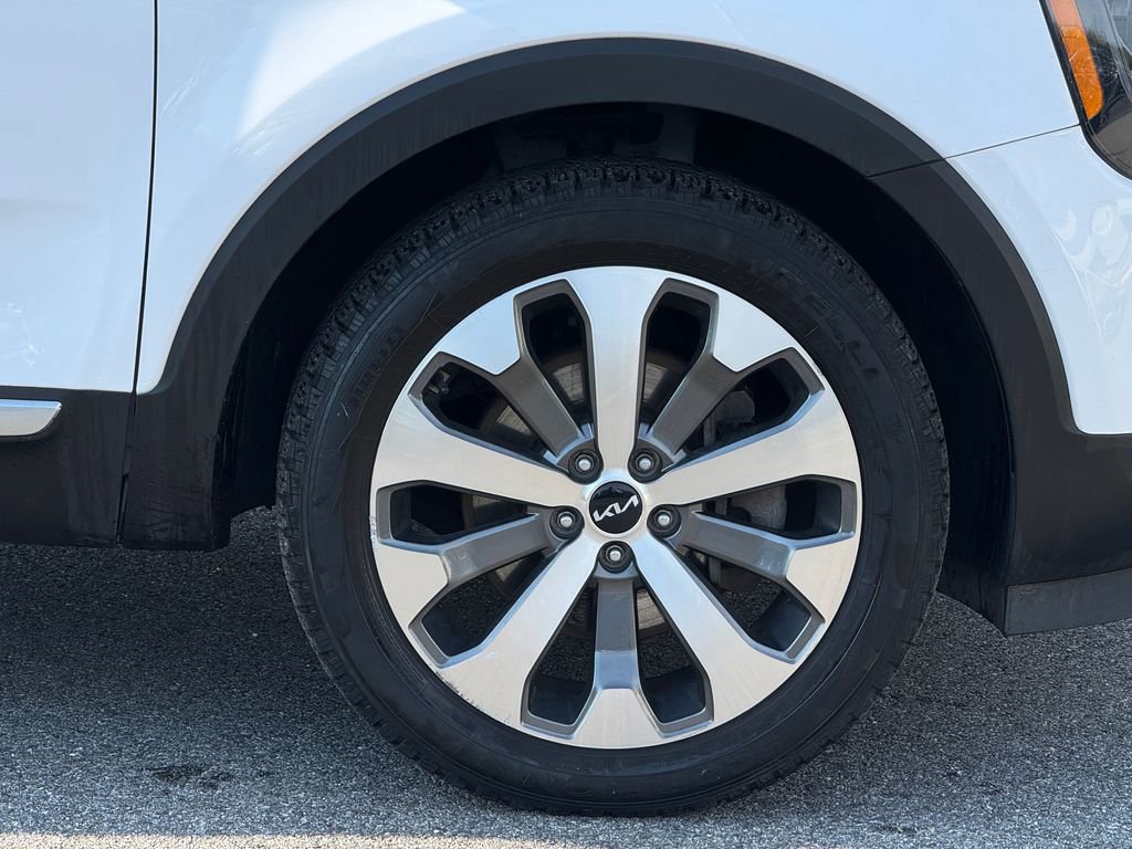 Used 2022 Kia Telluride S image 8