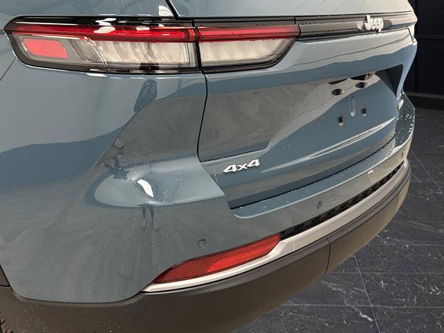 New 2026 Jeep Grand Cherokee Limited image 35