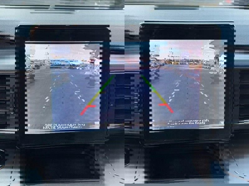 Used 2021 Ford Explorer XLT w/ Equipment Group 202A image 22