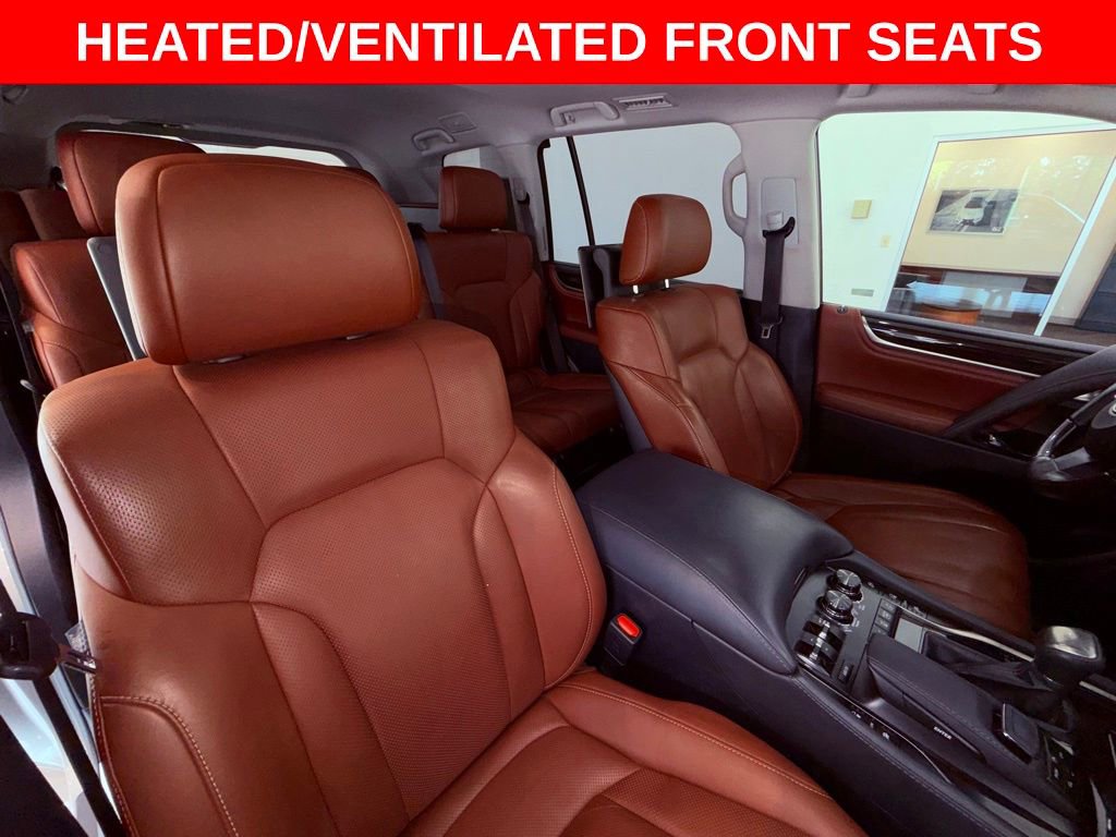 Used 2018 Lexus LX 570 4WD w/ Luxury Package image 14