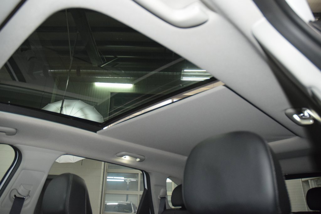 Used 2022 Kia Sorento SX image 45