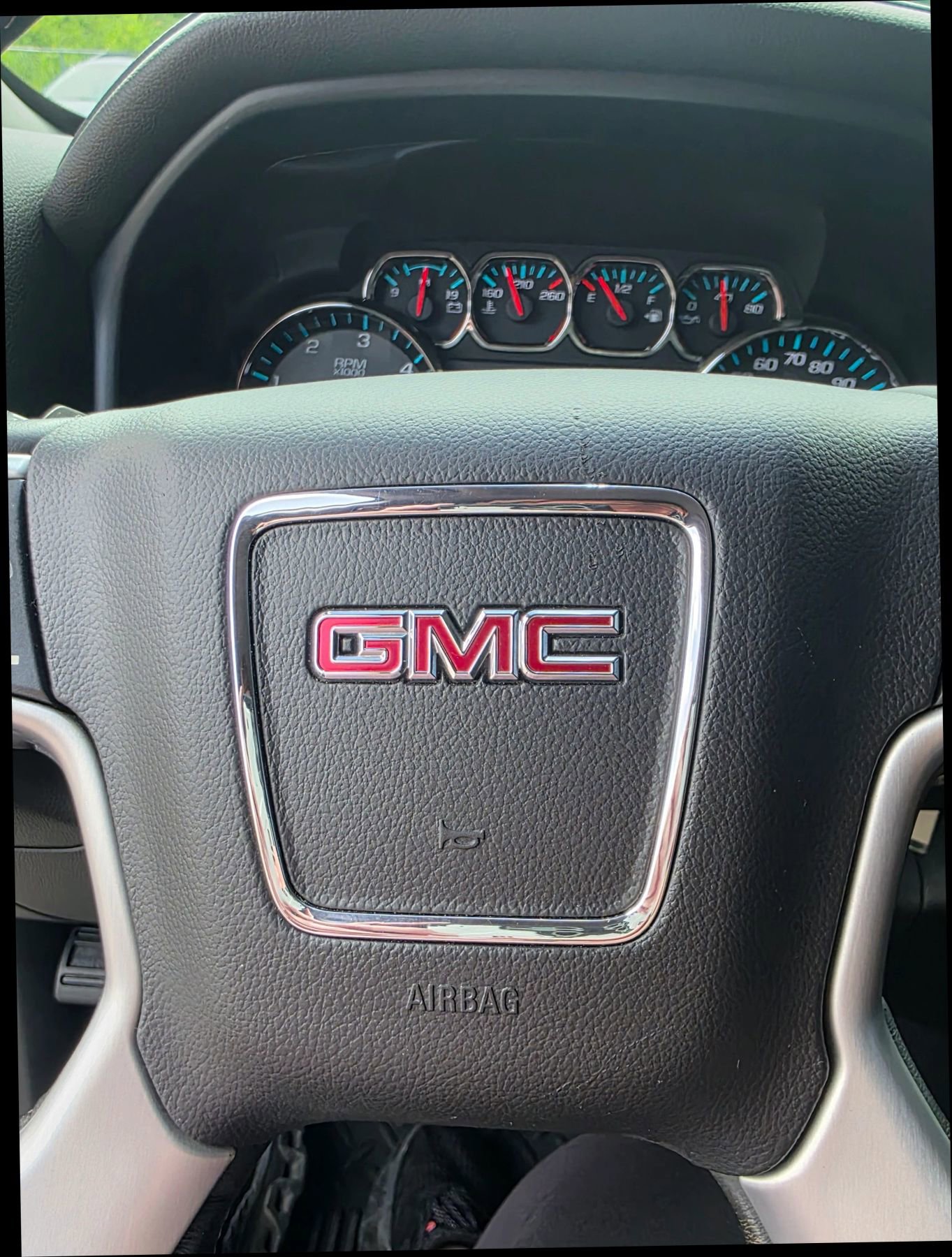 Used 2018 GMC Sierra 1500 SLT image 9