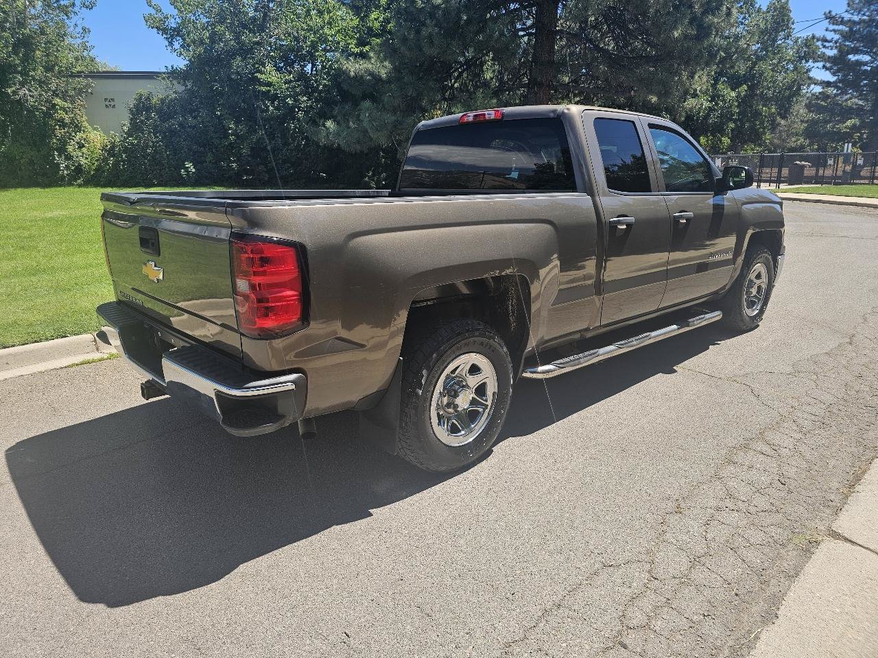 Used 2015 Chevrolet Silverado 1500 LS w/ Trailering Package RWD image 5