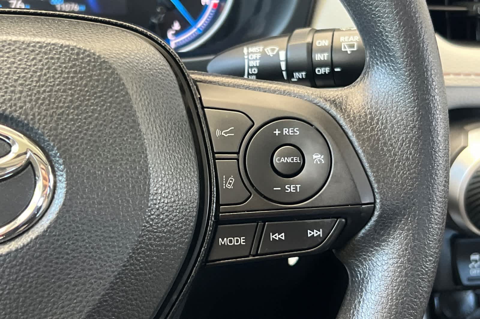 Certified 2024 Toyota RAV4 XLE w/ Convenience Package AWD/4WD image 27