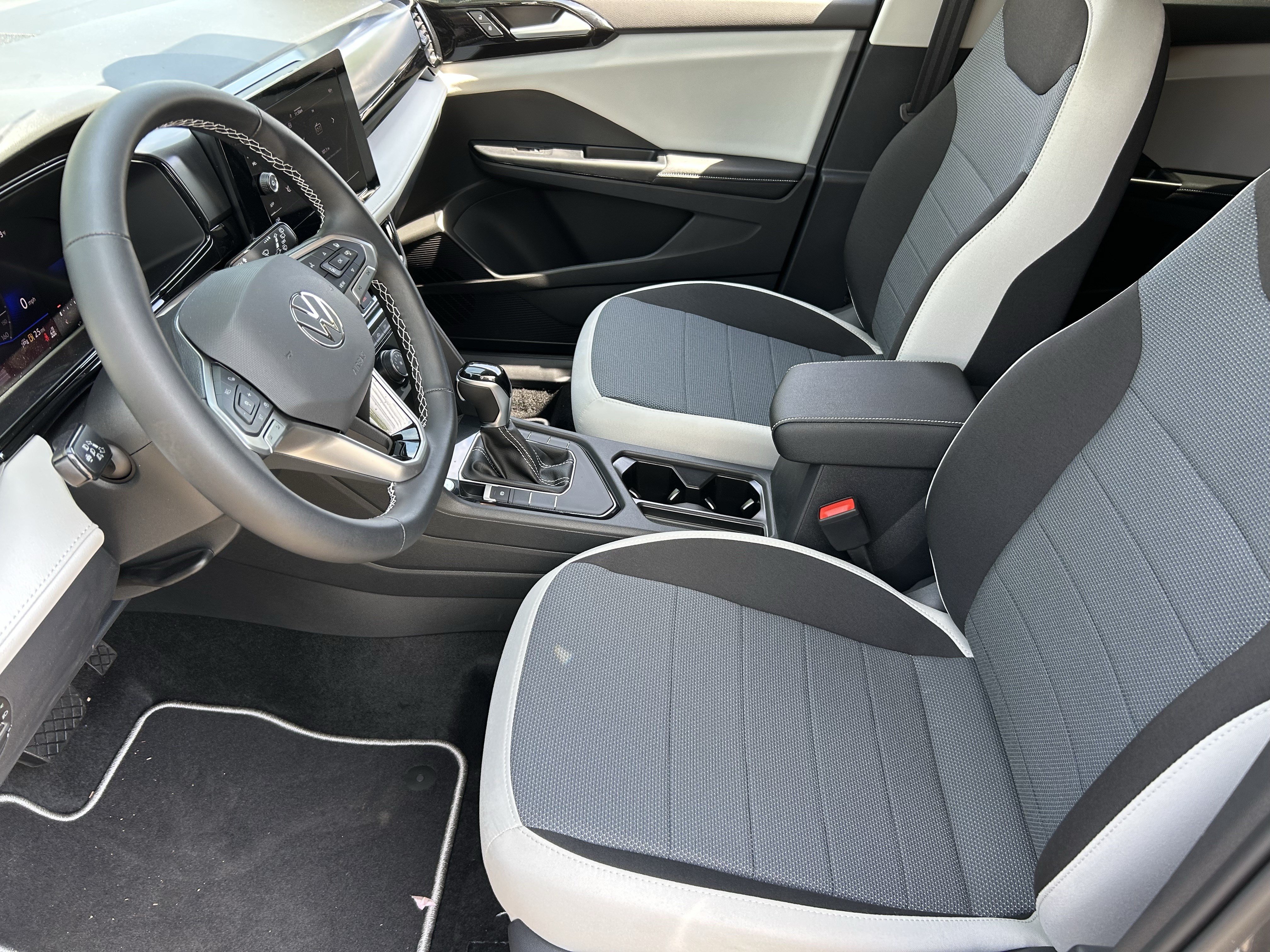 New 2026 Volkswagen Taos S FWD image 16