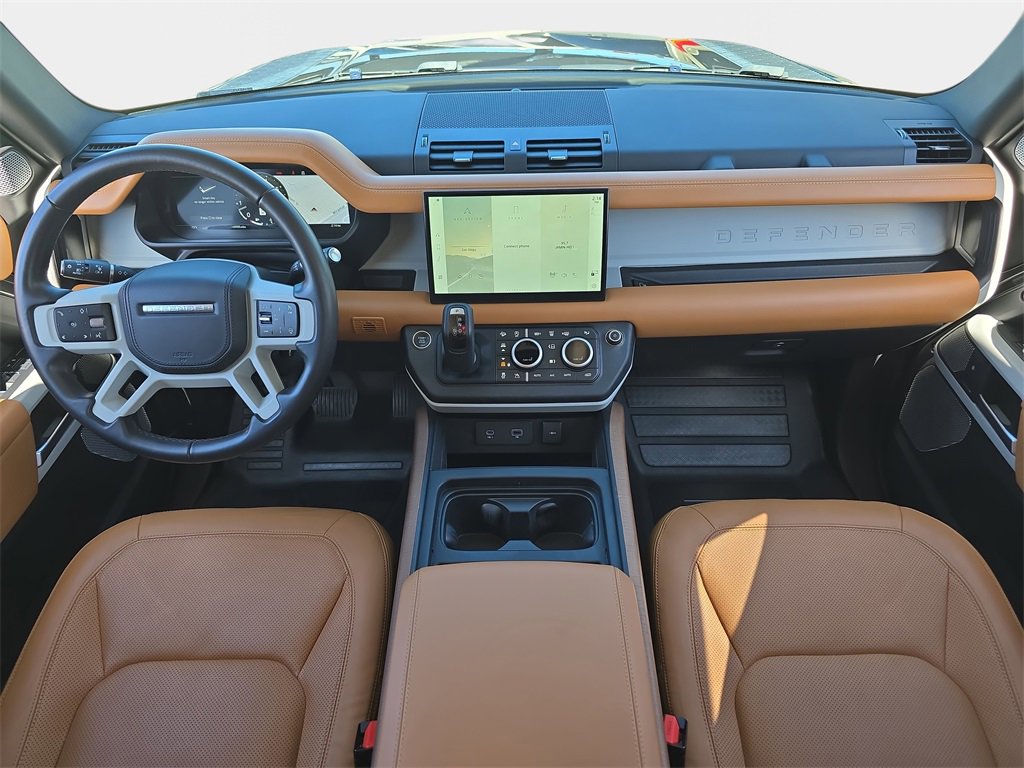 Used 2023 Land Rover Defender 130 First Edition image 9