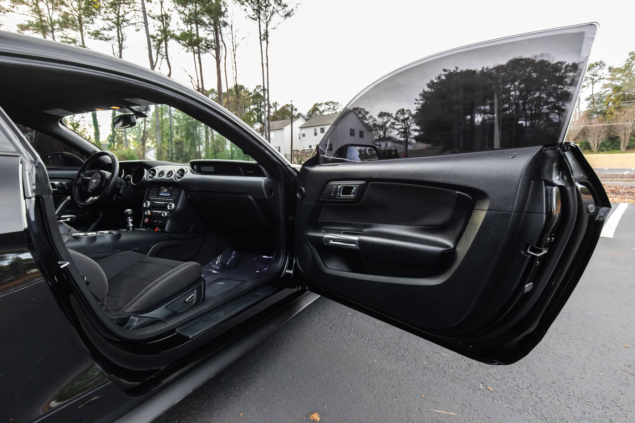 Used 2017 Ford Mustang GT w/ GT Performance Package image 25