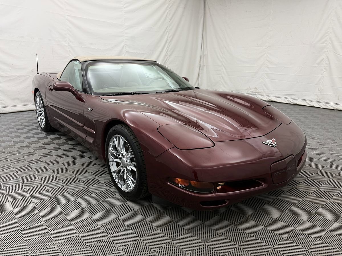 Used 2003 Chevrolet Corvette Convertible w/ Preferred Equipment Group1 RWD image 4