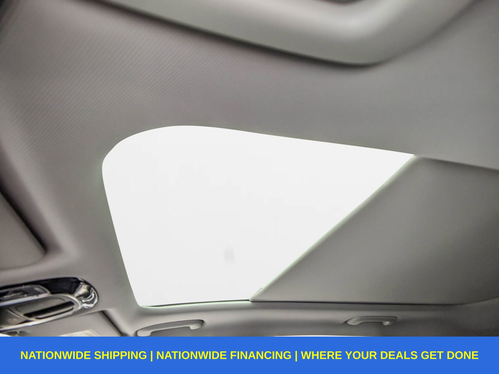 New 2025 Hyundai Tucson Limited image 28