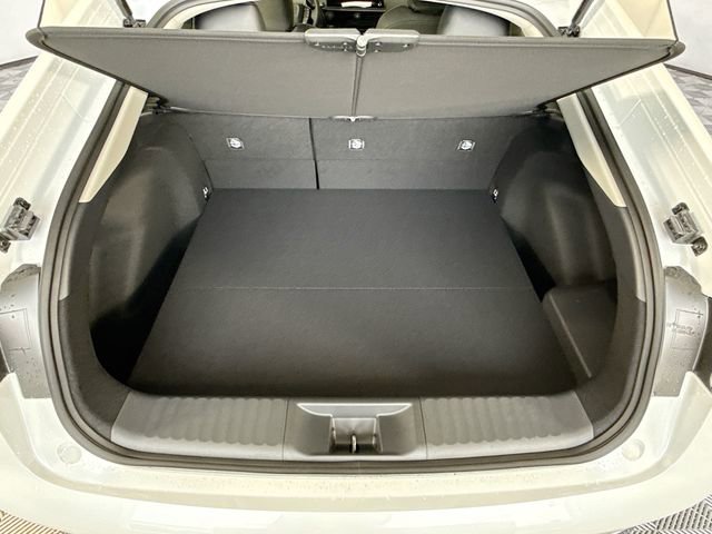 New 2026 Toyota Prius XLE image 25