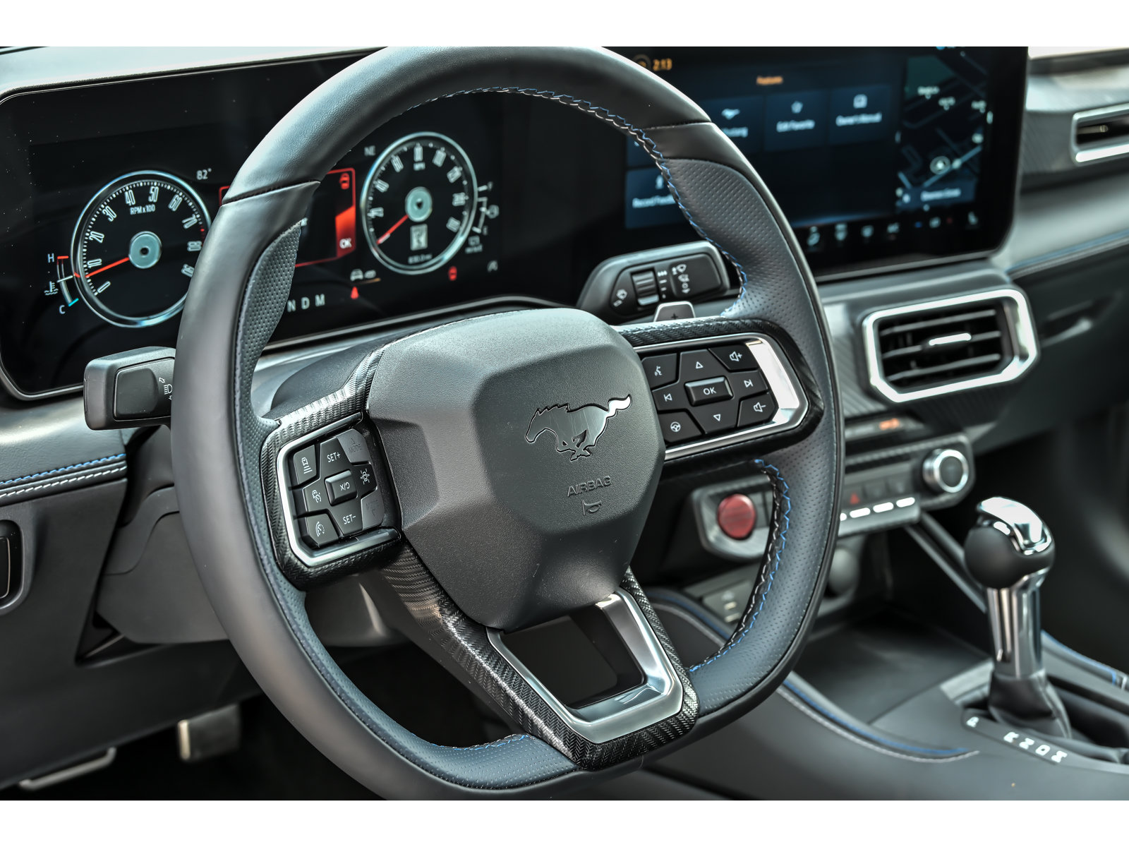 Used 2025 Ford Mustang GT Premium RWD image 28