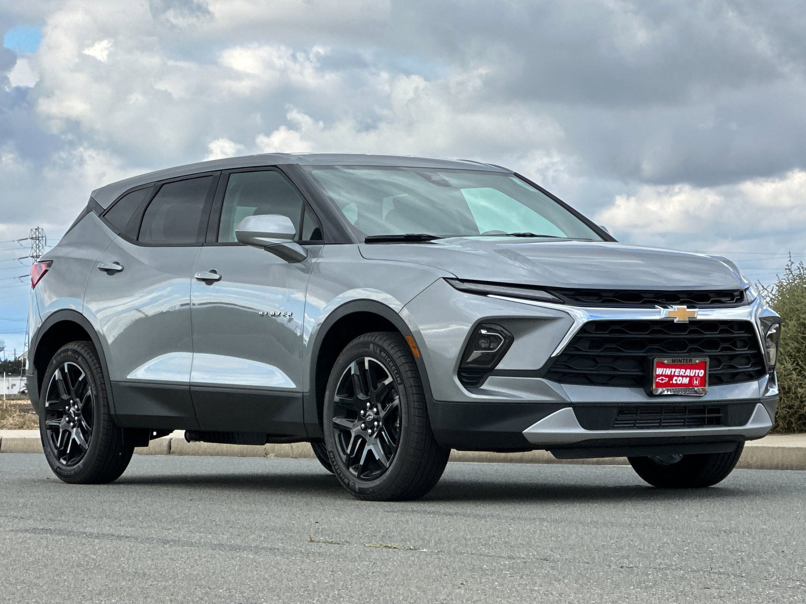 New 2025 Chevrolet Blazer LT w/ Driver Confidence Package image 2
