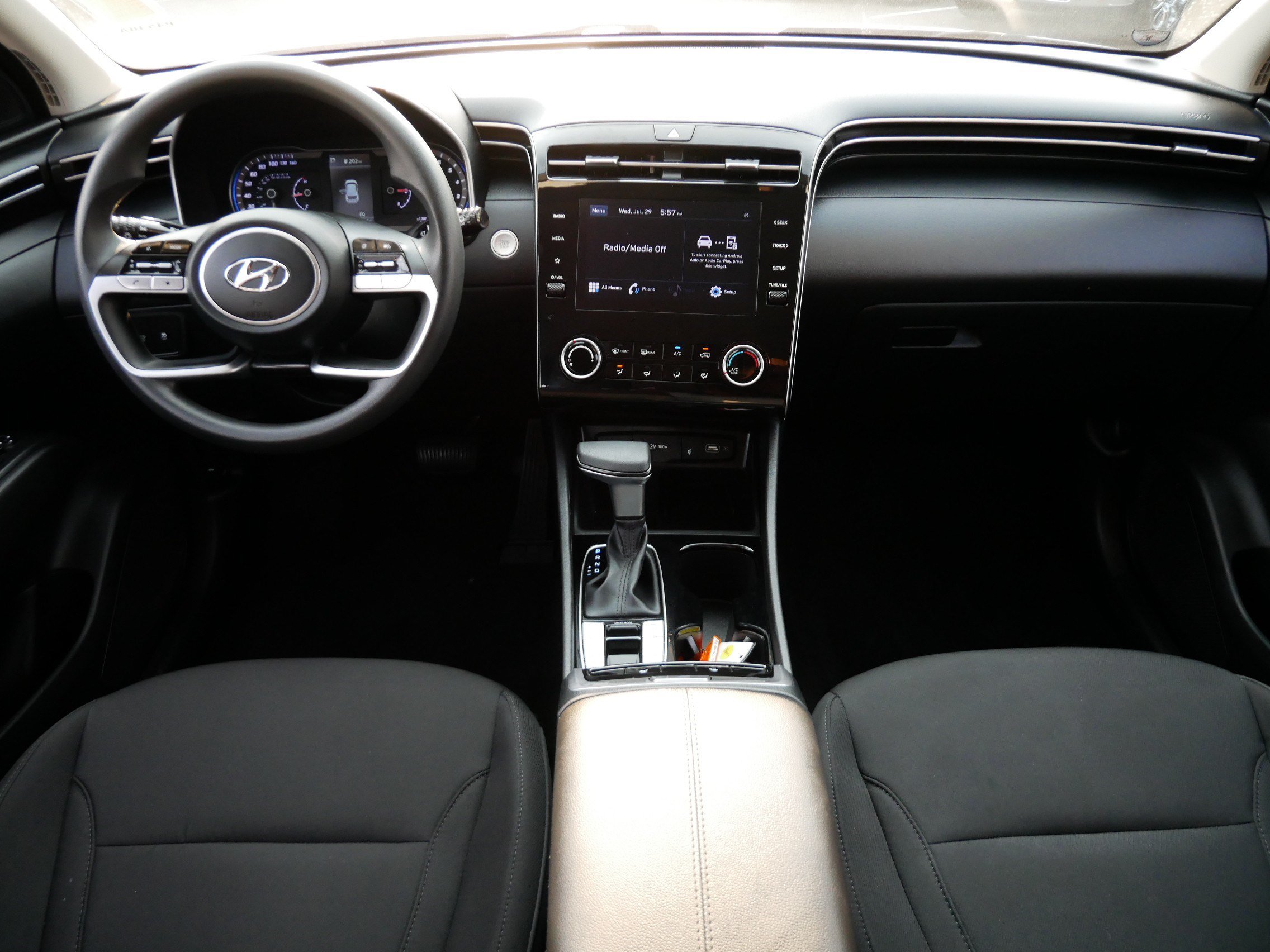 Used 2023 Hyundai Tucson SEL w/ Cargo Package FWD image 8