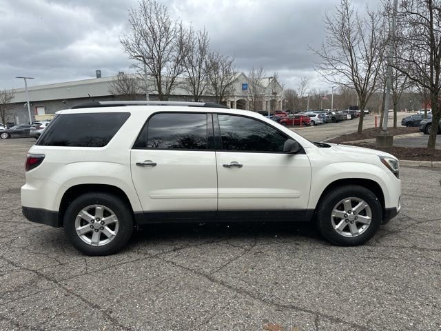 Used 2014 GMC Acadia SLE image 6
