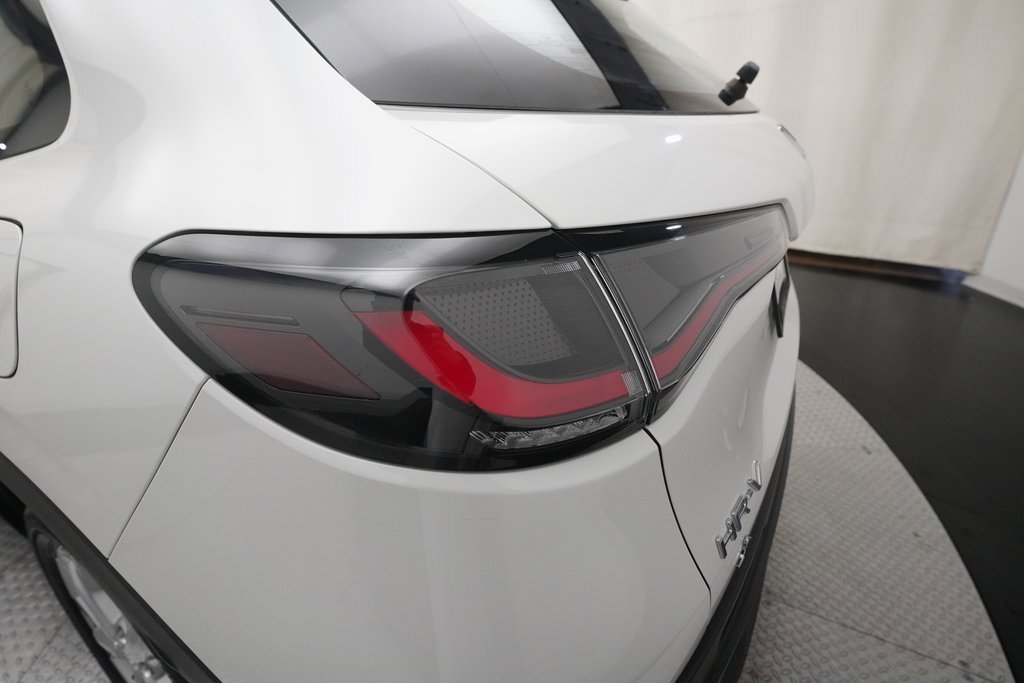 Certified 2023 Honda HR-V LX image 31