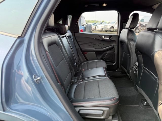 Used 2023 Ford Escape ST-Line AWD/4WD image 14