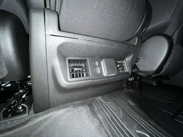 New 2026 GMC Sierra 1500 SLE image 21