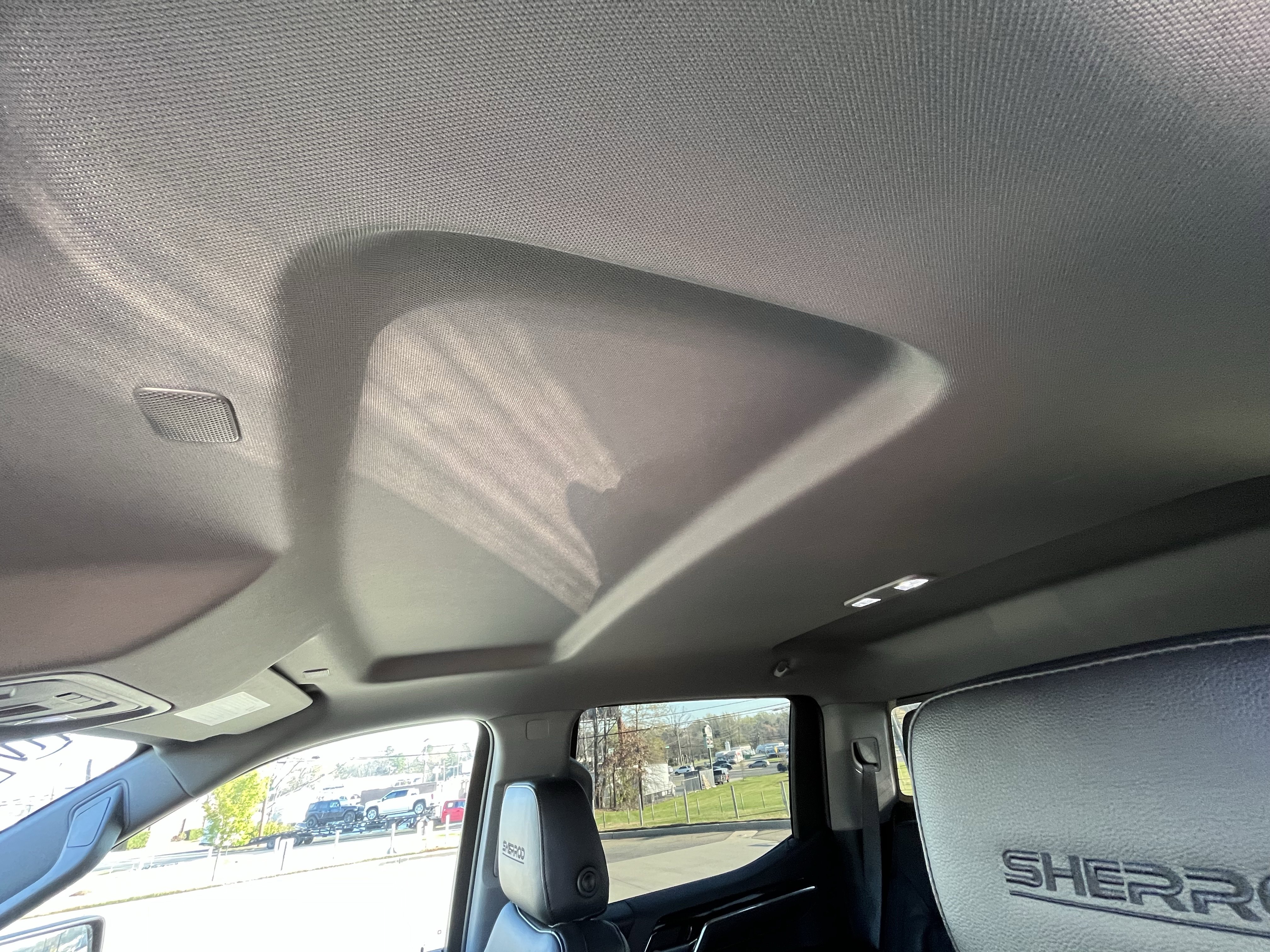 Used 2023 GMC Sierra 1500 Elevation w/ Preferred Package image 32