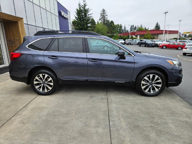 Used 2017 Subaru Outback 2.5i Limited w/ Popular Package #5 AWD/4WD image 4