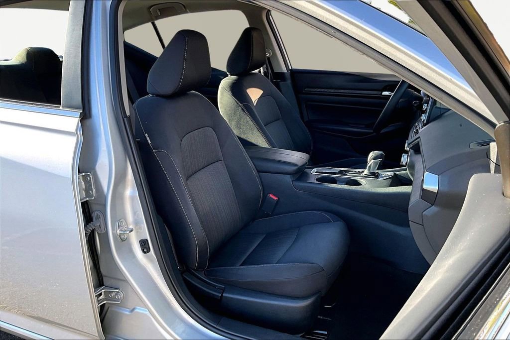 Used 2022 Nissan Altima 2.5 S image 21