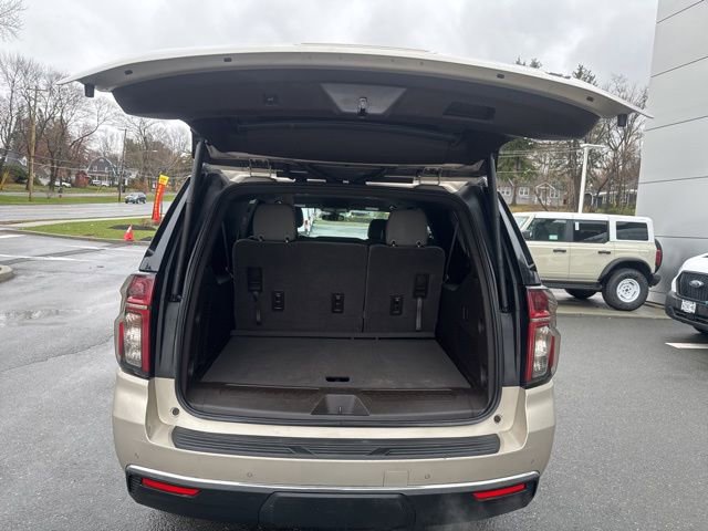 Used 2022 Chevrolet Suburban LT AWD/4WD image 10
