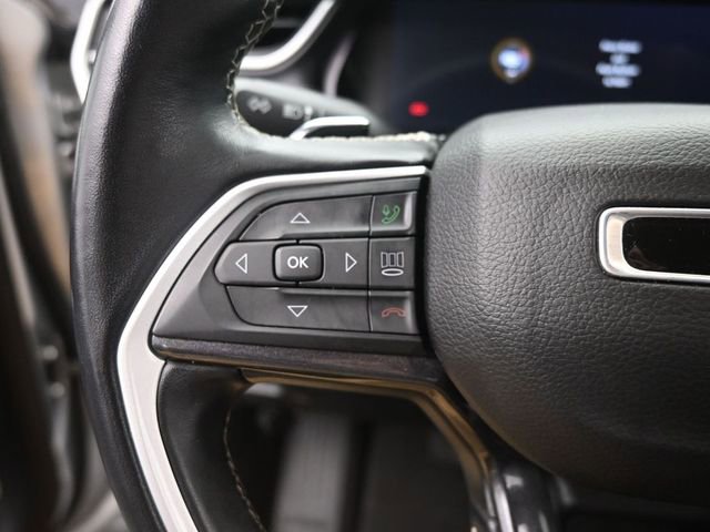 Used 2022 Jeep Grand Cherokee L Laredo w/ Luxury Tech Group I AWD/4WD image 34