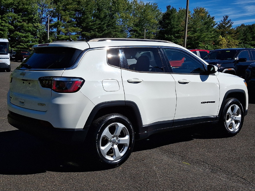 Used 2018 Jeep Compass Latitude AWD/4WD image 6