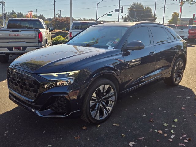 Used 2024 Audi Q8 Premium Plus w/ Premium Plus Package AWD/4WD image 8