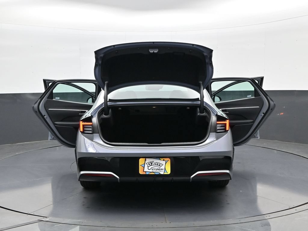 New 2026 Hyundai Sonata SEL FWD image 32