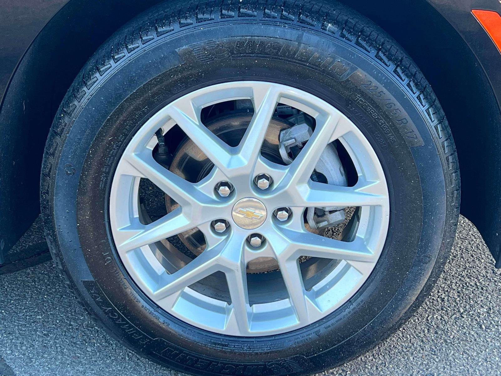 Used 2024 Chevrolet Equinox LS w/ LS Convenience Package image 6