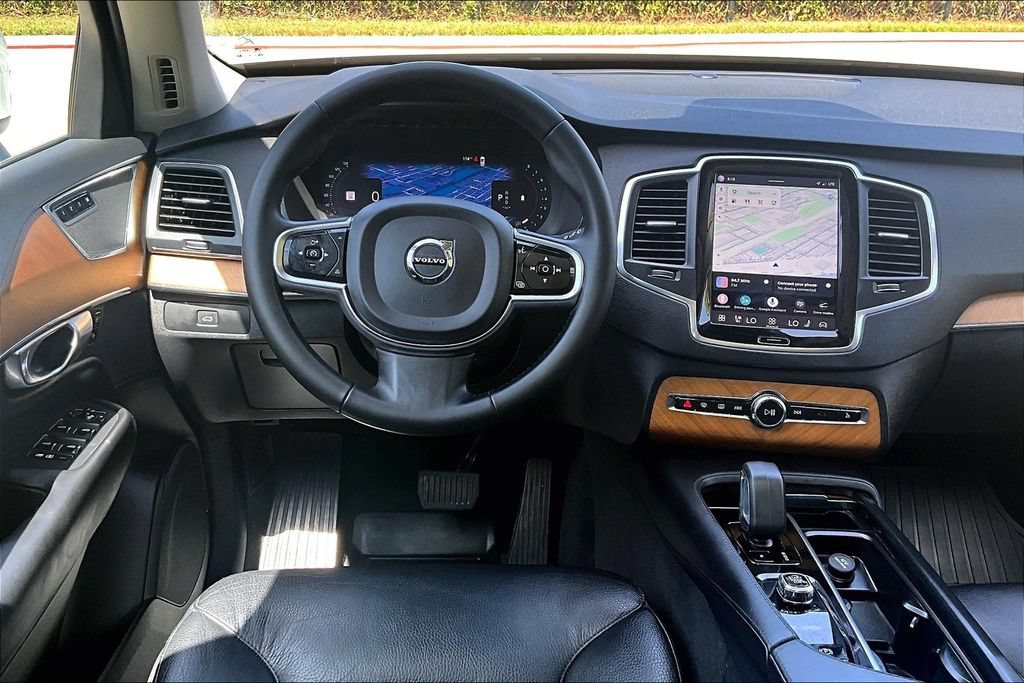Certified 2023 Volvo XC90 B6 Core w/ Protection Package Premier AWD/4WD image 7