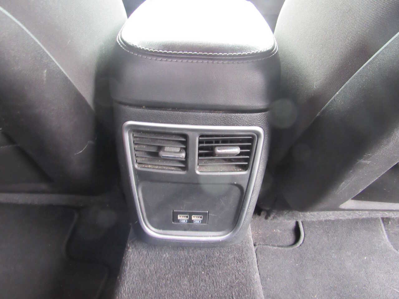 Used 2019 Dodge Charger SXT RWD image 20