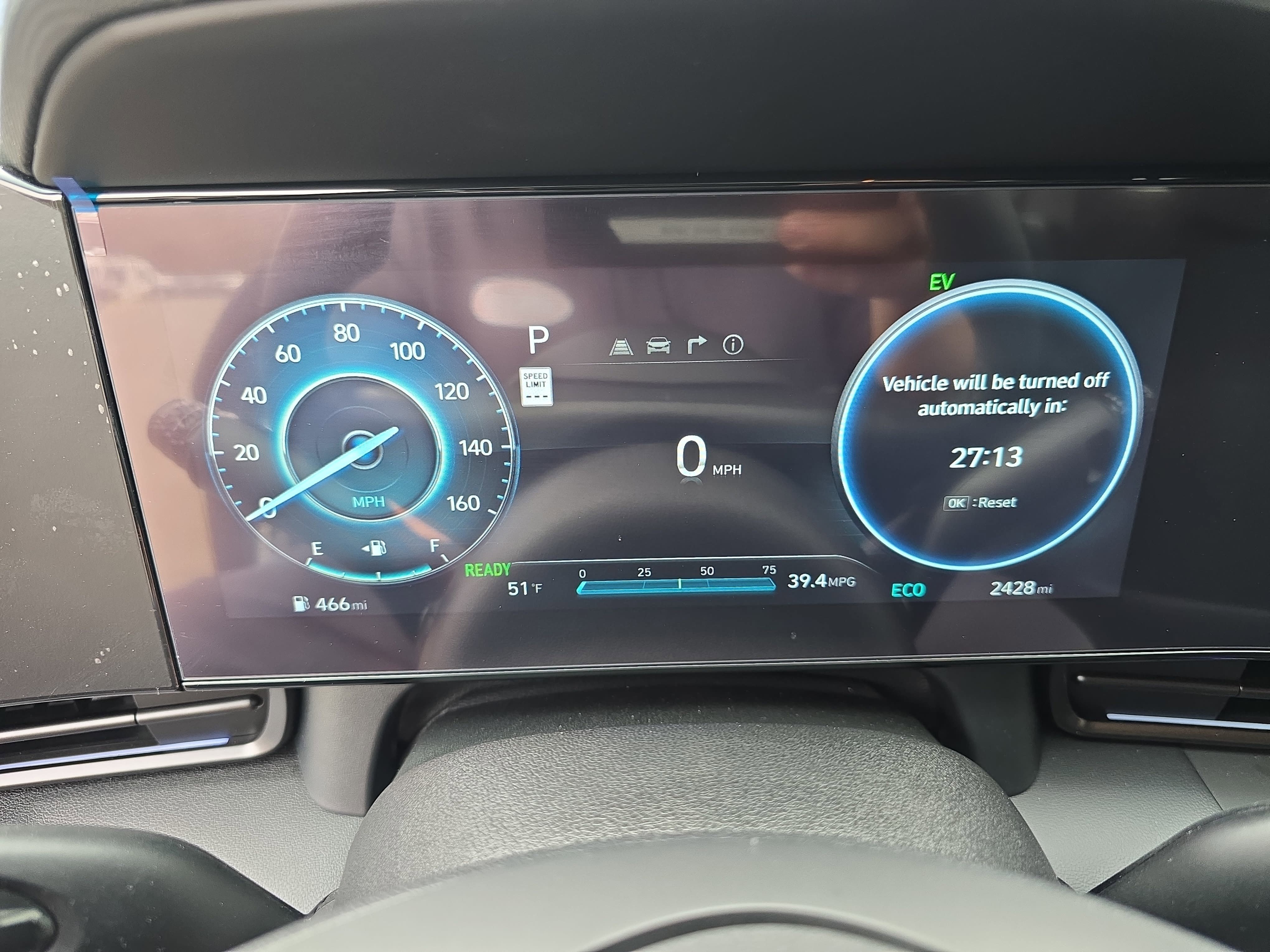 Certified 2025 Hyundai Elantra SEL FWD image 19
