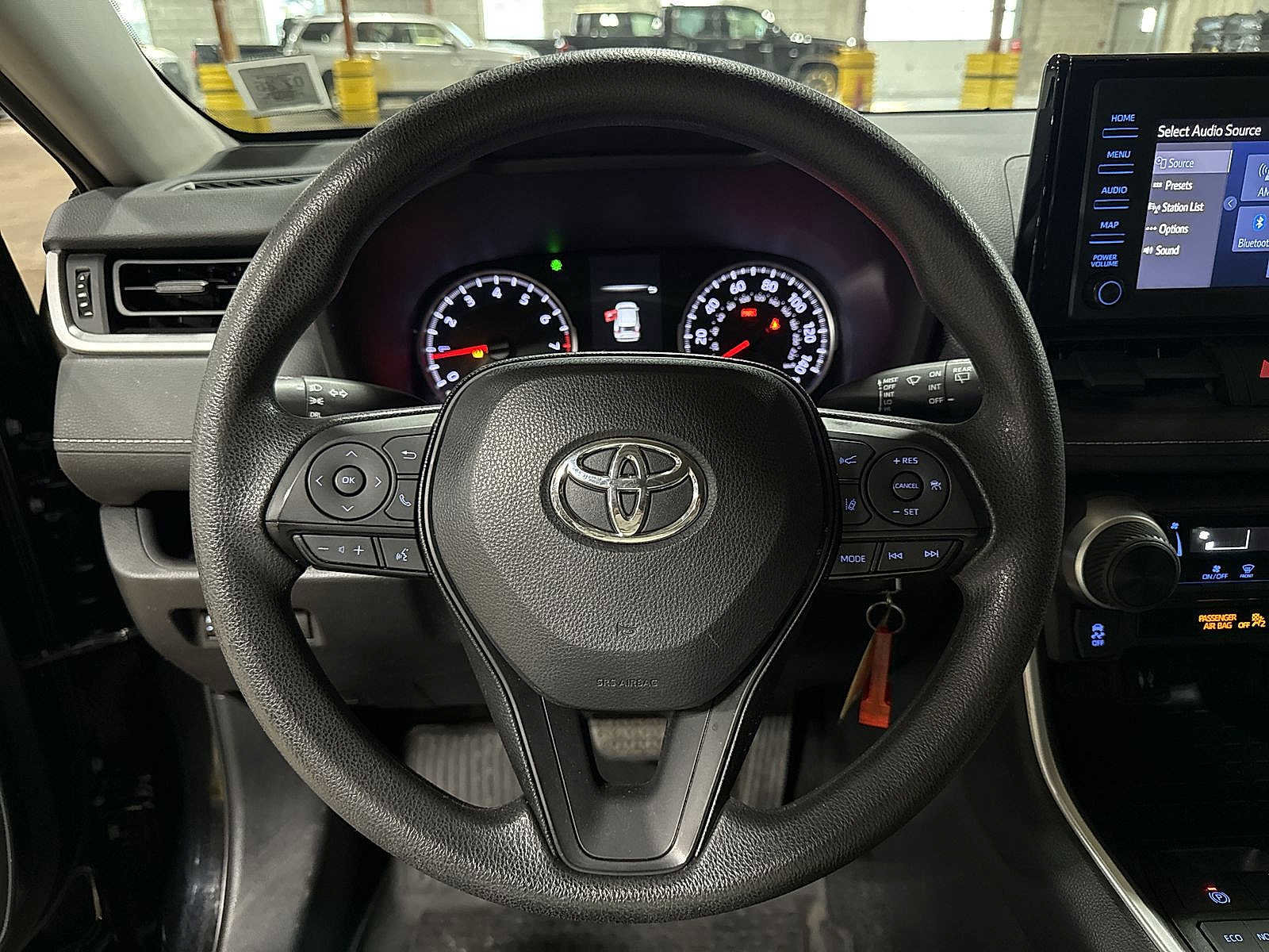 Certified 2019 Toyota RAV4 LE w/ All Weather Liner Package image 18