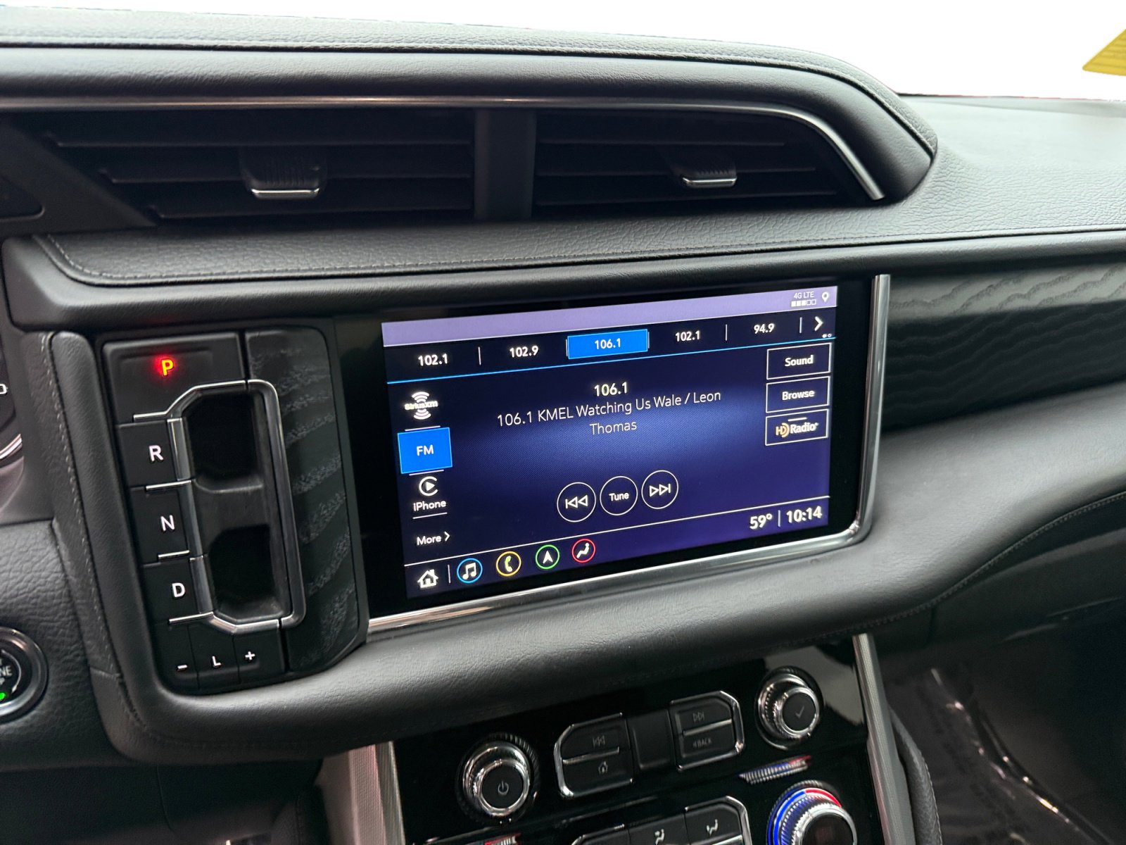 Used 2021 GMC Yukon XL Denali image 12