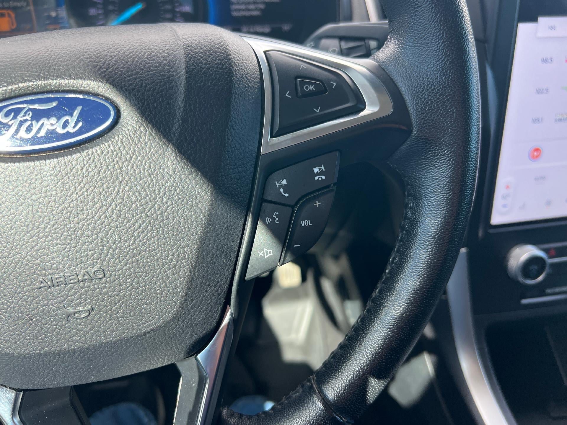 Used 2023 Ford Edge SEL w/ Sport Appearance Package AWD/4WD image 20