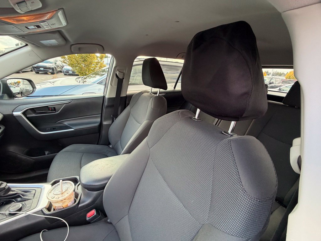 Used 2020 Toyota RAV4 LE w/ Carpet Mat Package AWD/4WD image 9