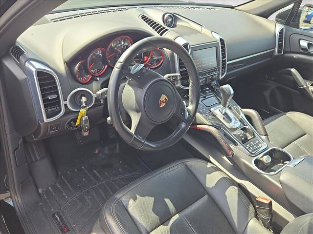 Used 2013 Porsche Cayenne AWD/4WD image 9