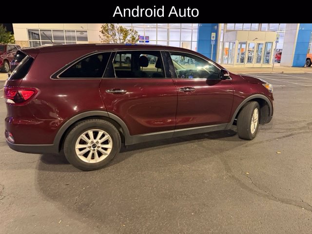 Used 2019 Kia Sorento FWD image 4