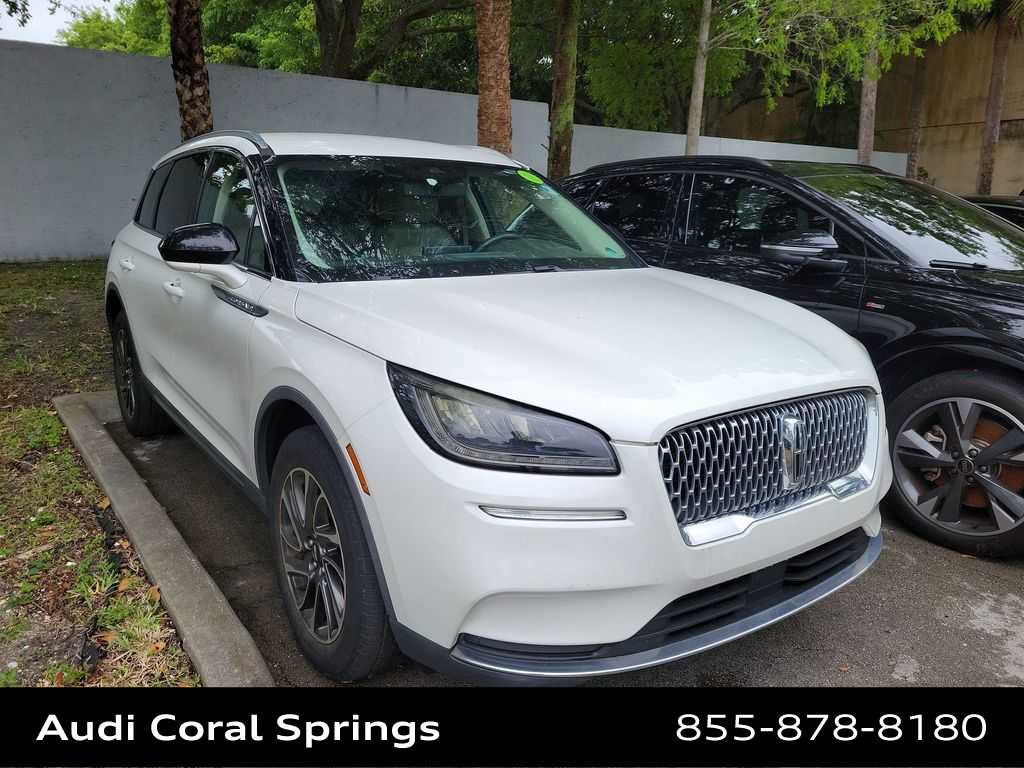Used 2020 Lincoln Corsair FWD w/ Equipment Group 101A image 9