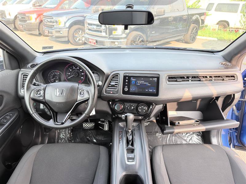 Used 2020 Honda HR-V Sport image 12